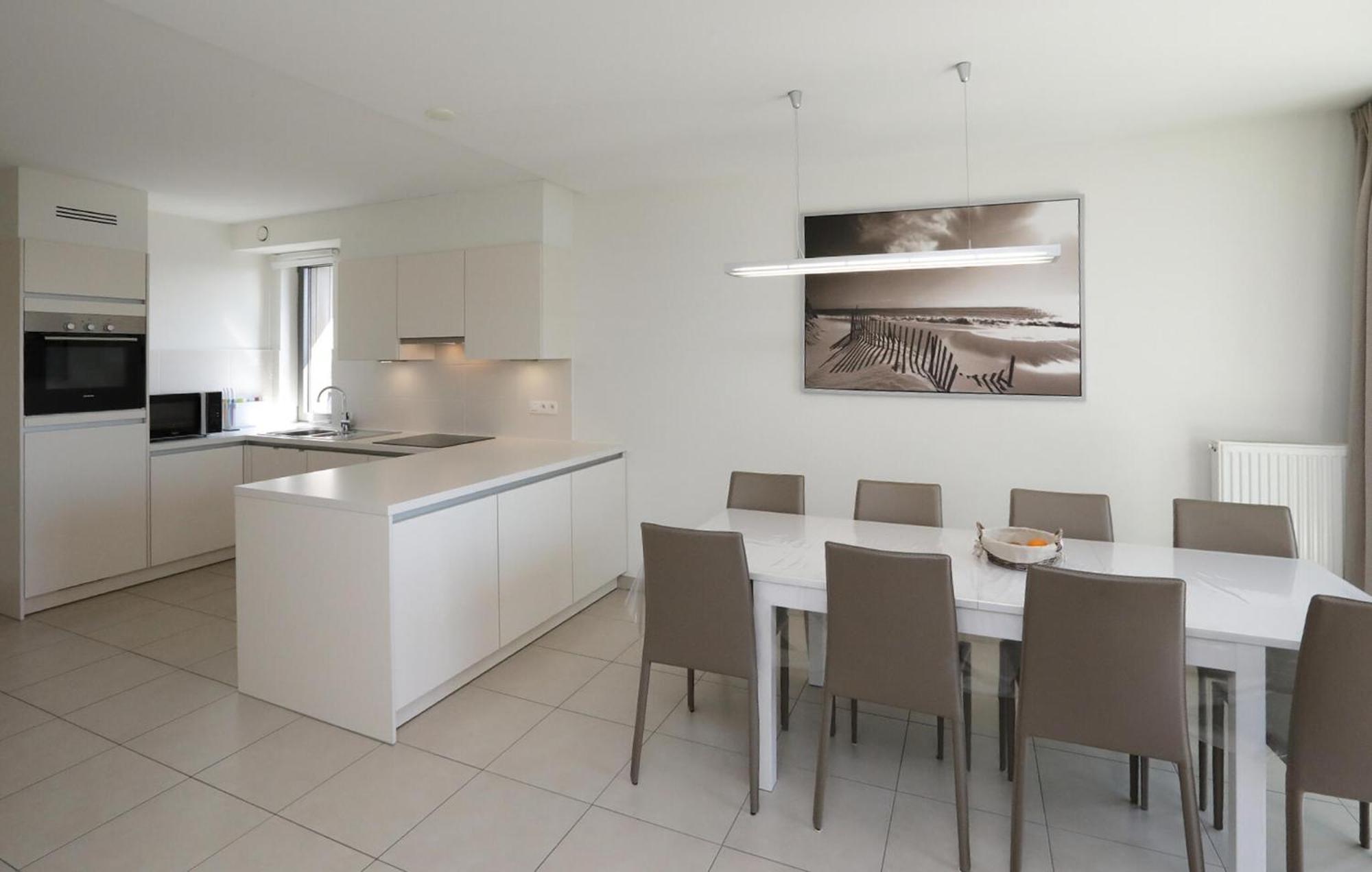 Residentie Crystal Ref, 84 * Oostende